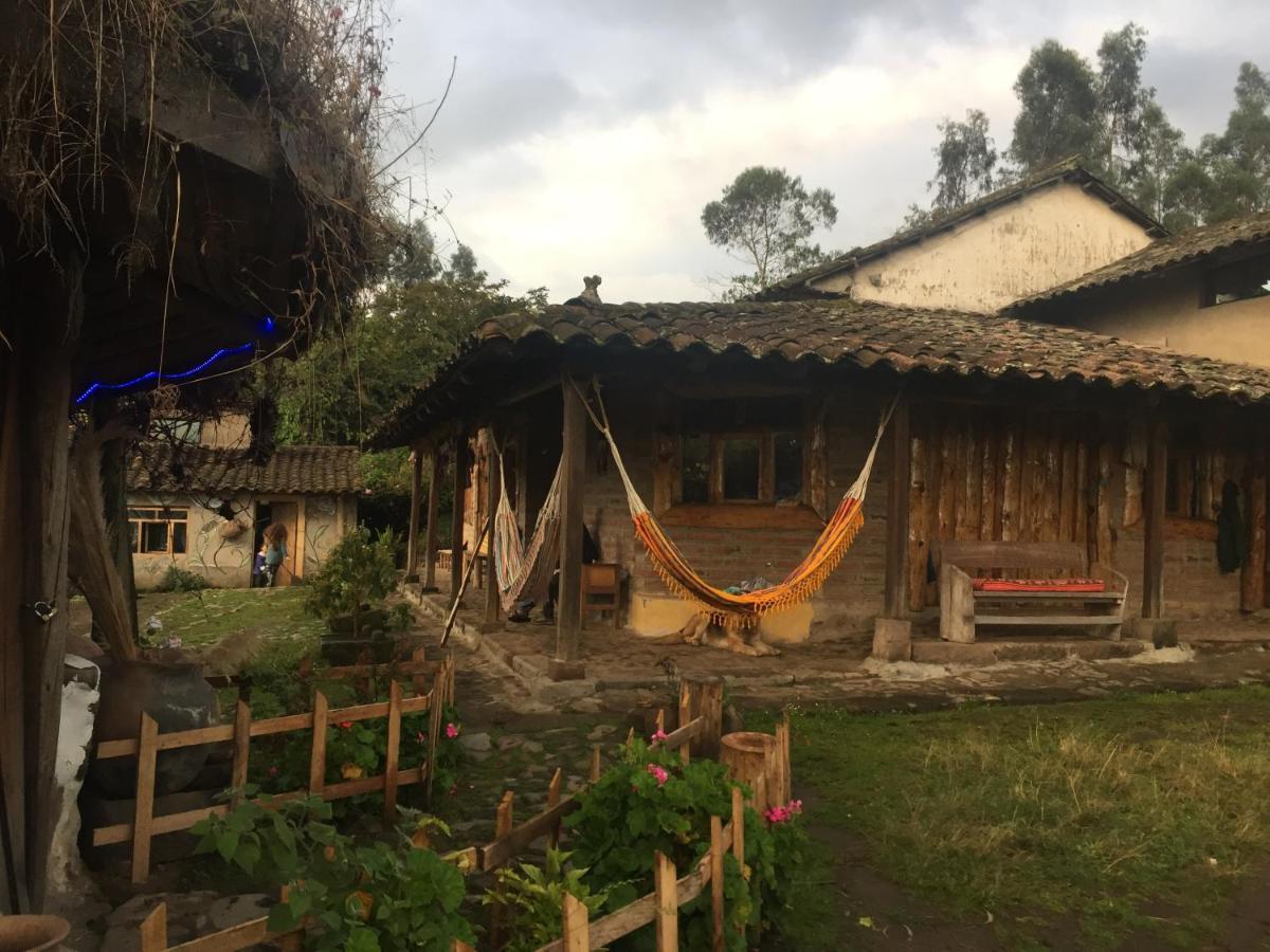 El Tio Hostal Bed & Breakfast Otavalo Exterior photo