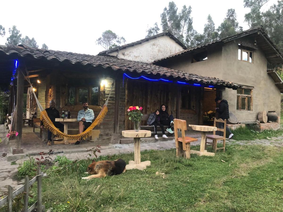 El Tio Hostal Bed & Breakfast Otavalo Exterior photo