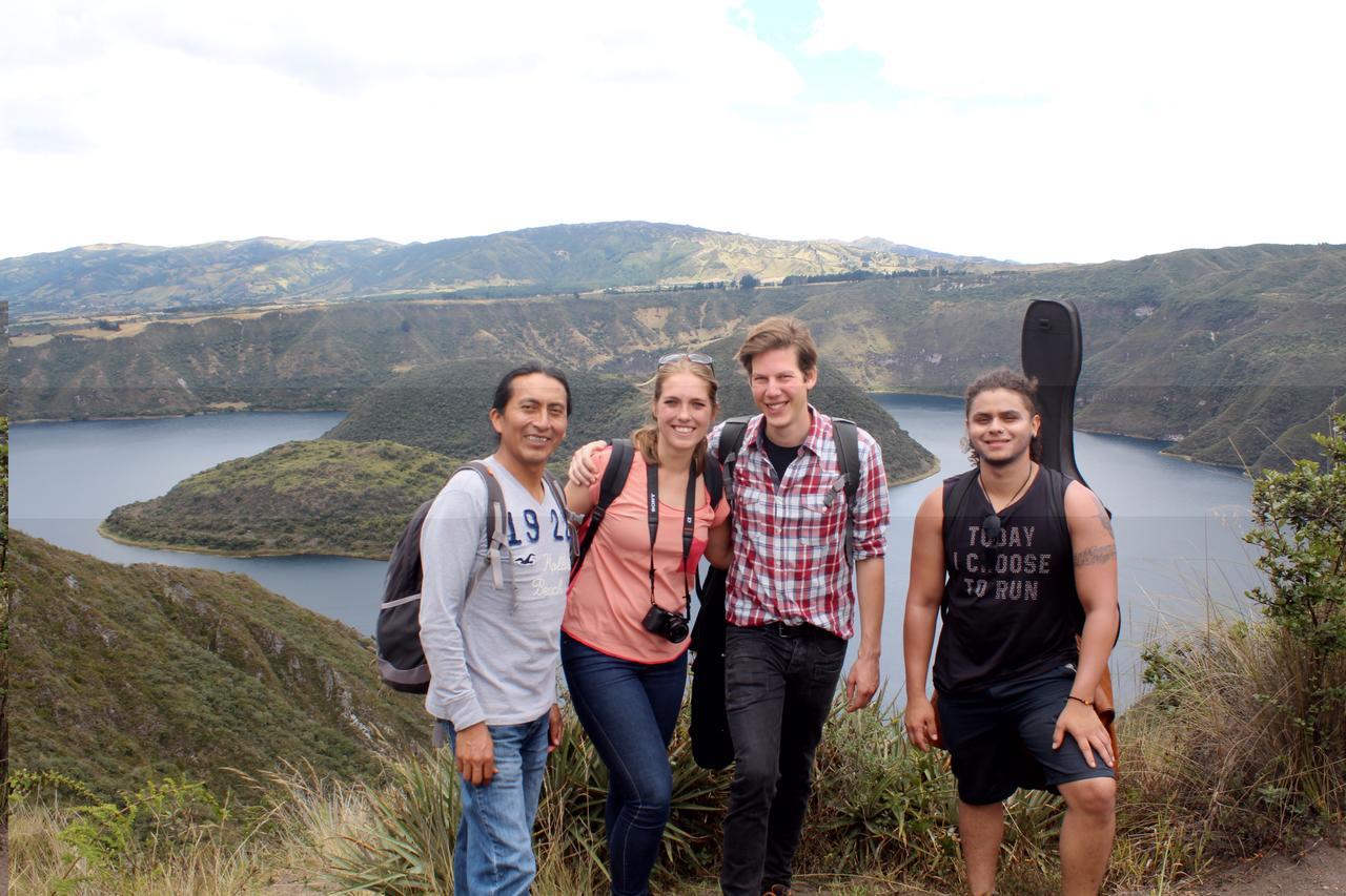 El Tio Hostal Bed & Breakfast Otavalo Exterior photo